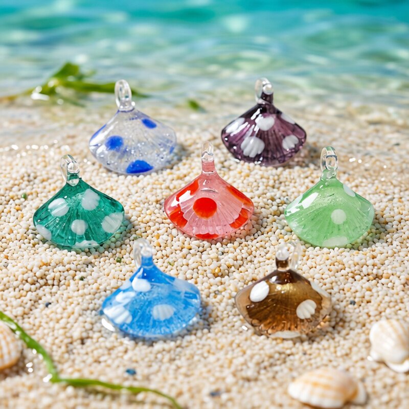 Marine Aquarium & Regional Centre - Bunte Mini-Muschel-Anhänger aus Glas, Niedliche Meereslebewesen-Ornamente